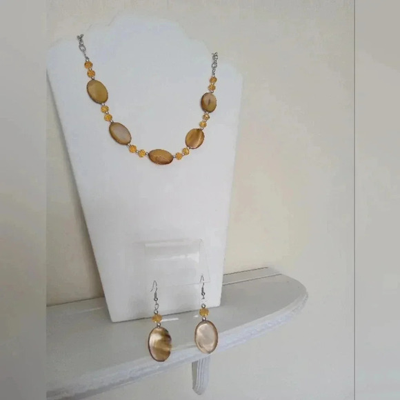 Necklace with Matching Earrings Set‎ Fashion Jewelry Never Worn - Picture 3 of 6